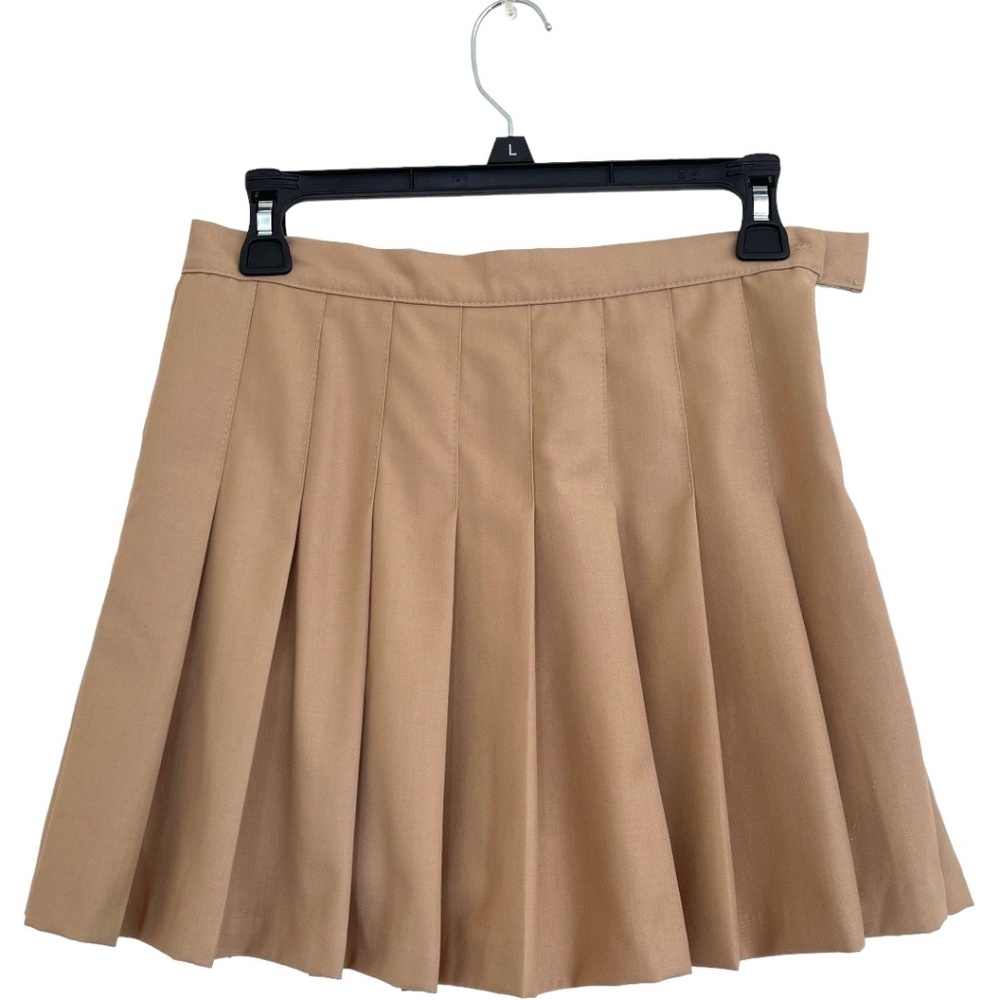 CHUU Fully Lined Pleated Mini Skirt. Size M